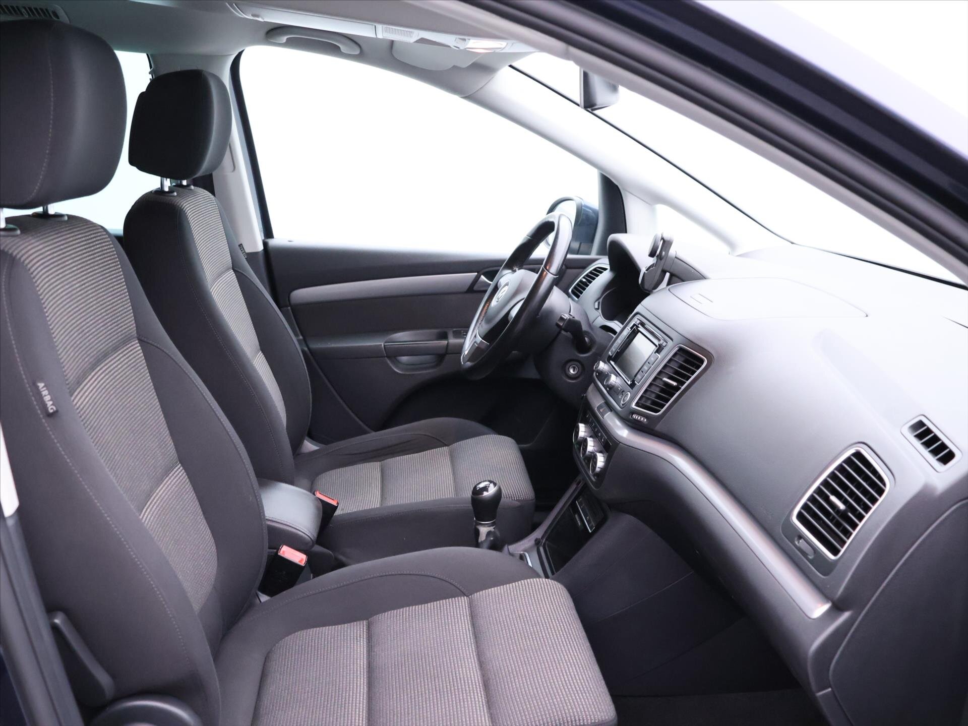 Volkswagen Sharan MPV 2,0 l 103 kw