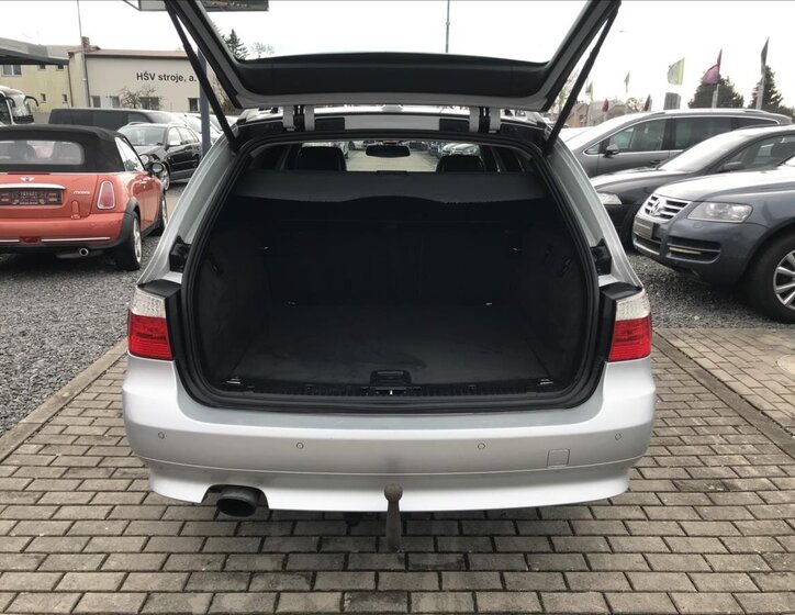 BMW Řada 5 Kombi 2,0 l 120 kw
