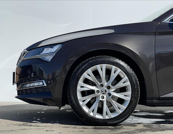 Škoda Superb Kombi 2,0 l 110 kw