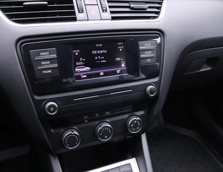 Škoda Octavia Kombi 1,6 l 77 kw