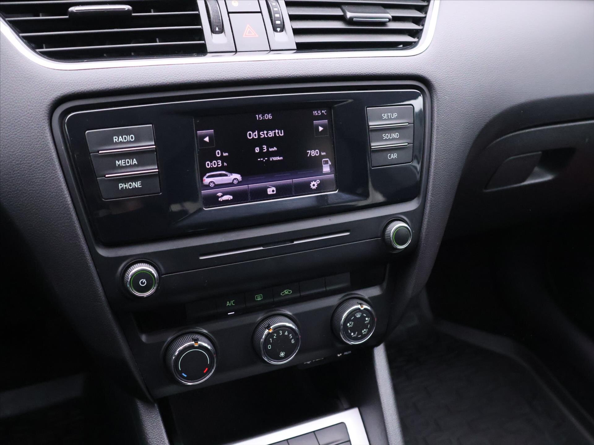 Škoda Octavia Kombi 1,6 l 77 kw