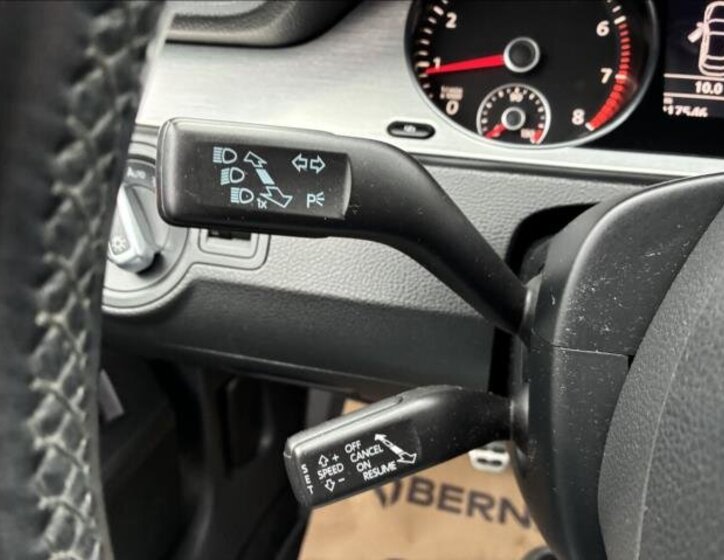 Volkswagen Passat CC Sedan 1,8 l 118 kw