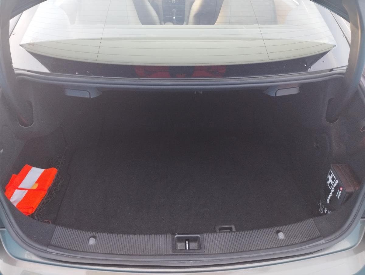 Mercedes-Benz Třídy E Kupé 3,0 l 170 kw