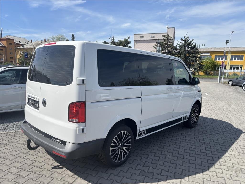 Volkswagen Transporter Kombi 2,0 l 110 kw