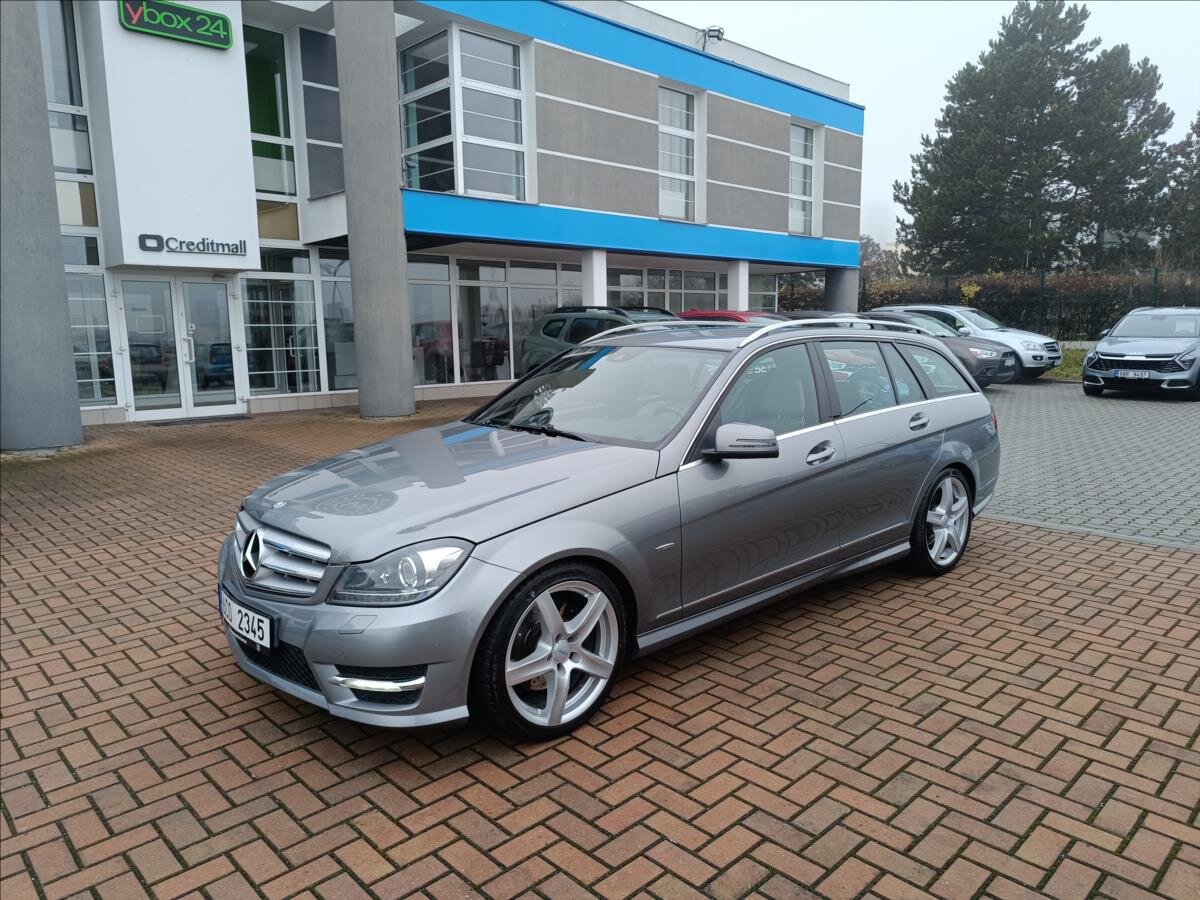 Mercedes-Benz Třídy C Kombi 2,1 l 150 kw