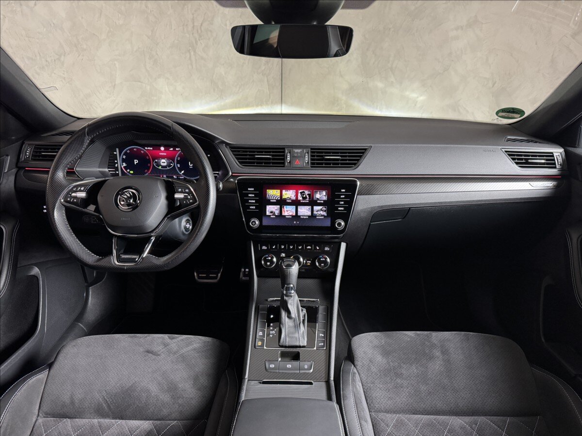 Škoda Superb Kombi 2,0 l 110 kw