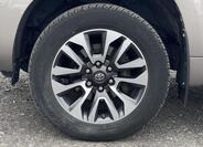 Toyota Land Cruiser 19