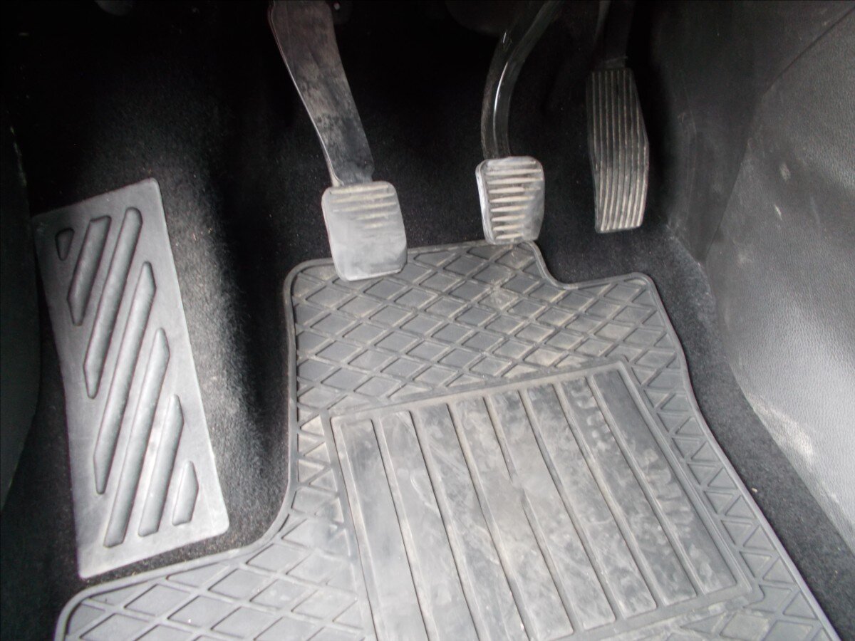 Opel Meriva MPV 1,4 l 88 kw