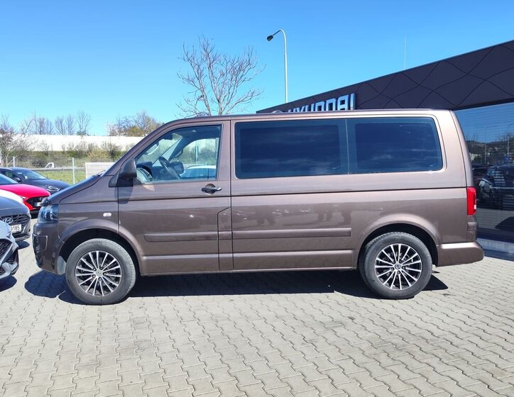 Volkswagen Multivan VAN / Minibus 2,0 l 103 kw
