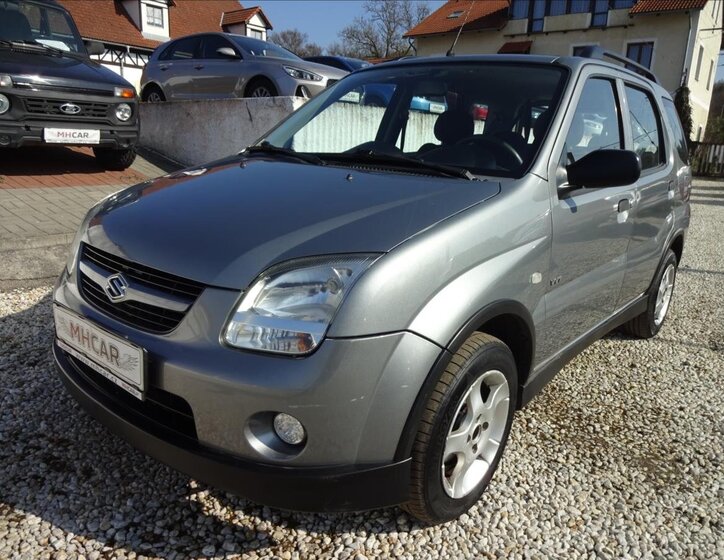 Suzuki Ignis Kombi 1,3 l 68 kw