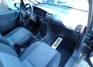 Opel Zafira MPV 1,6 l 74 kw