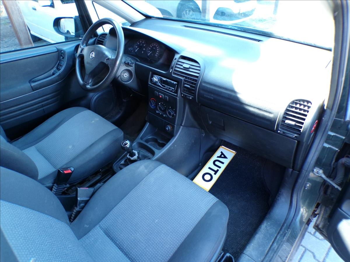 Opel Zafira MPV 1,6 l 74 kw