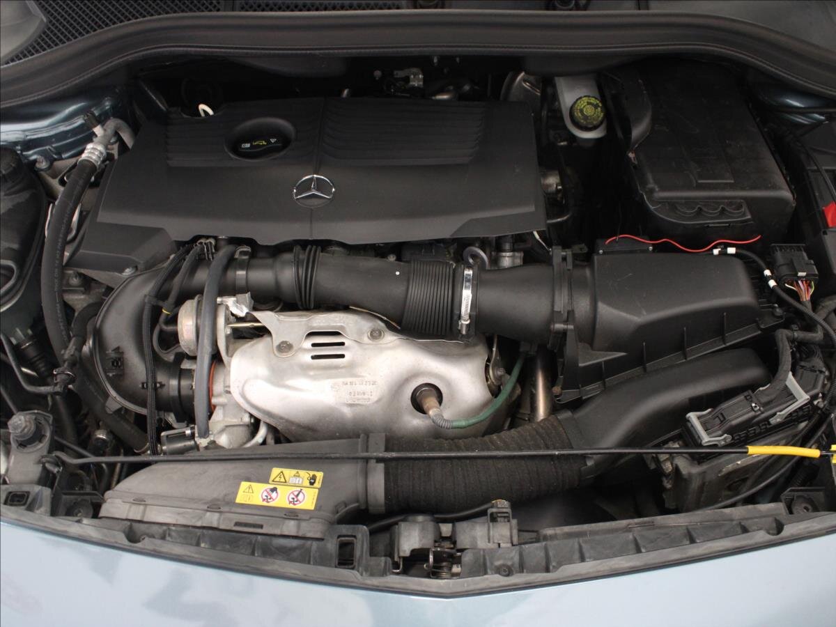 Mercedes-Benz Třídy B Kombi 1,6 l 90 kw