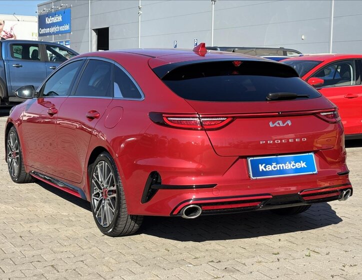KIA ProCeed 3