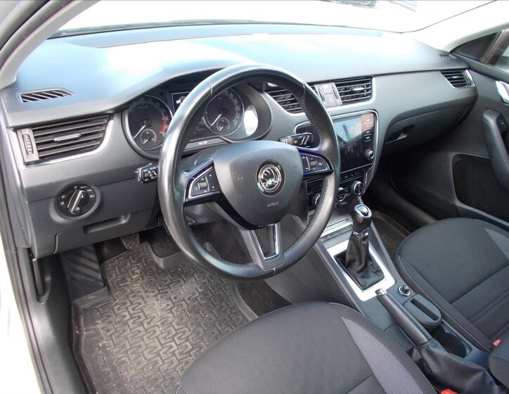 Škoda Octavia 18