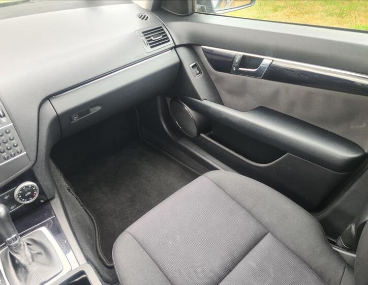 Mercedes-Benz Třídy C 10