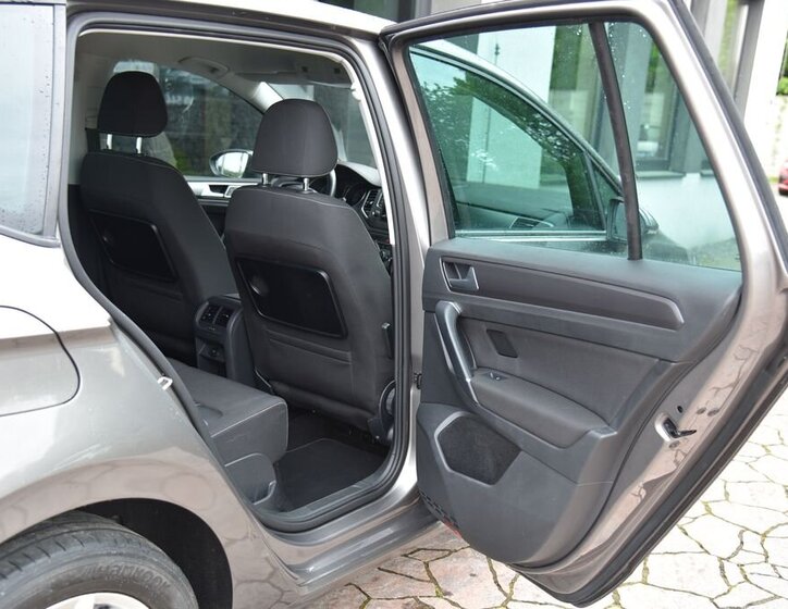 Volkswagen Golf Sportsvan MPV 1,2 l 81 kw