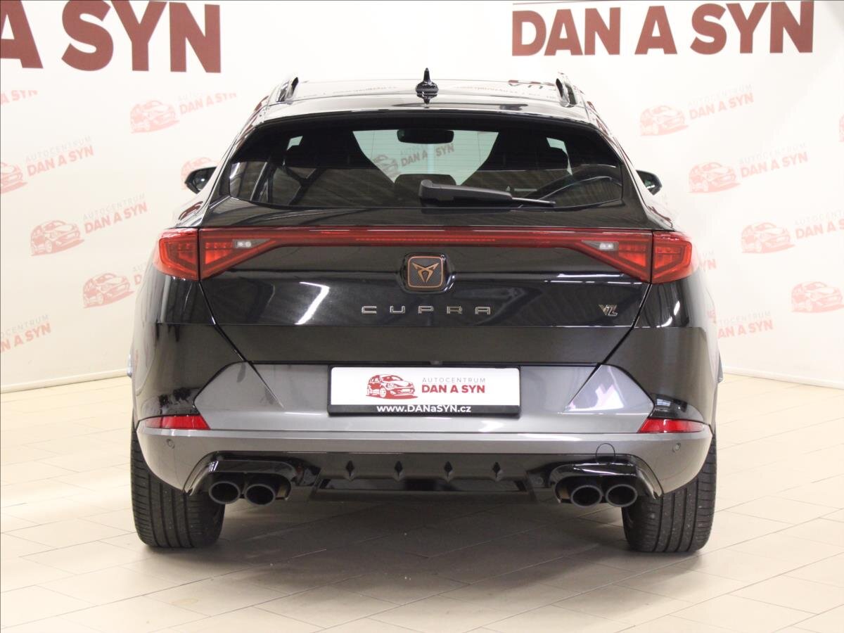 Cupra Formentor Kombi 2,0 l 228 kw