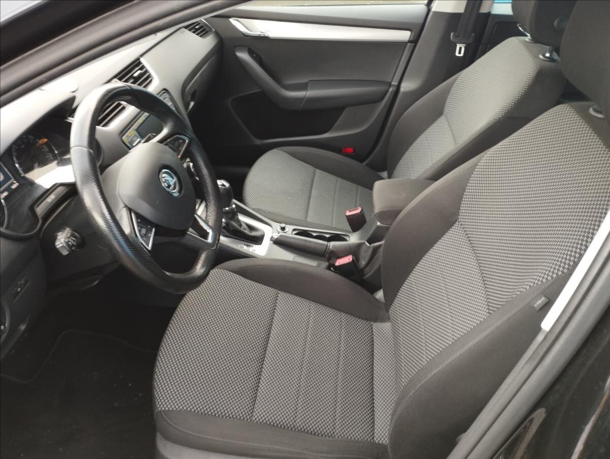 Škoda Octavia Kombi 2,0 l 110 kw