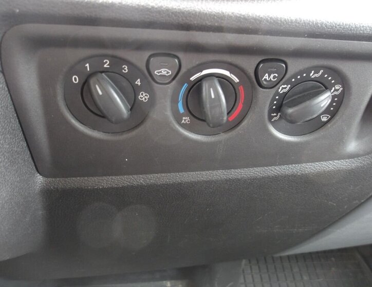 Ford Transit Skříň 2,2 l 114 kw