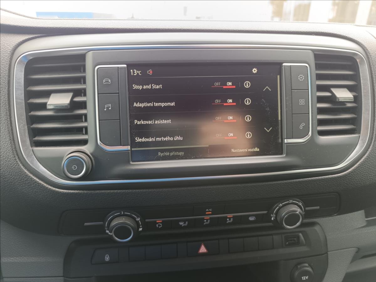 Opel Vivaro MPV 2,0 l 106 kw