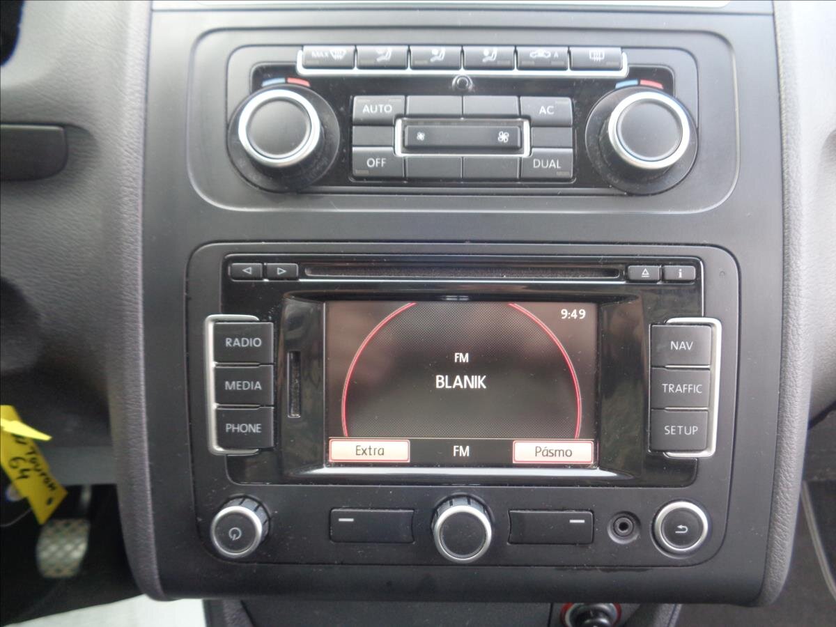 Volkswagen Touran Kombi 1,4 l 110 kw