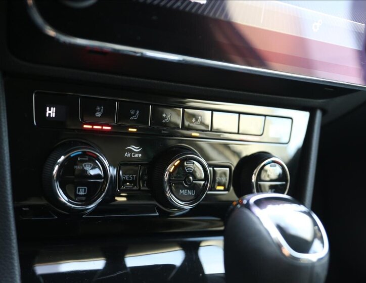 Škoda Superb Kombi 2,0 l 147 kw