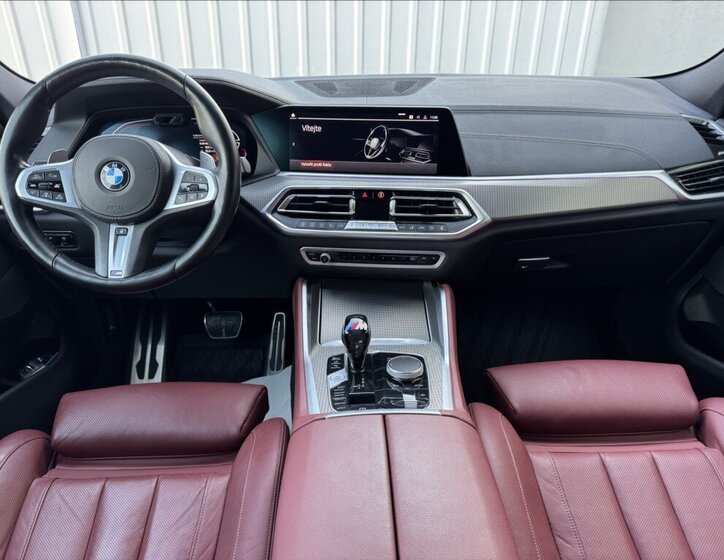 BMW X6 Sedan / Limuzína 3,0 l 210 kw