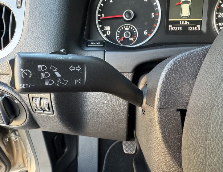 Volkswagen Tiguan SUV / Terénní 2,0 l 81 kw