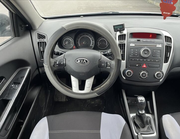 KIA Ceed 13