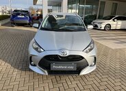 Toyota Yaris 9