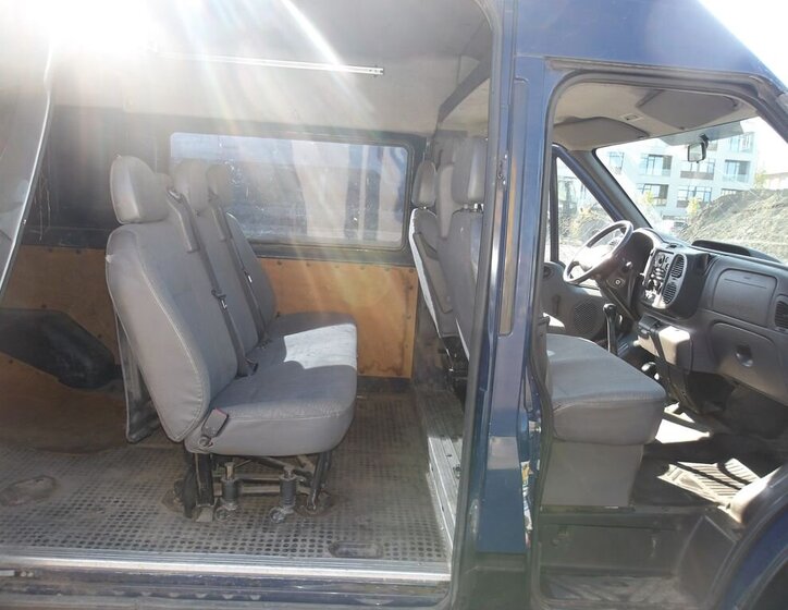 Ford Transit Skříň 2,0 l 62 kw