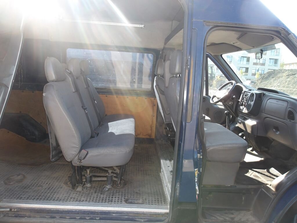 Ford Transit Skříň 2,0 l 62 kw