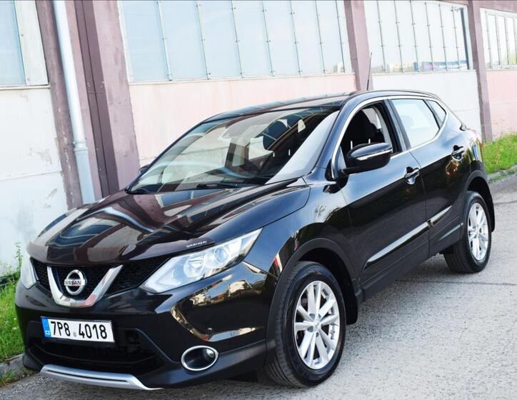 Nissan Qashqai 1