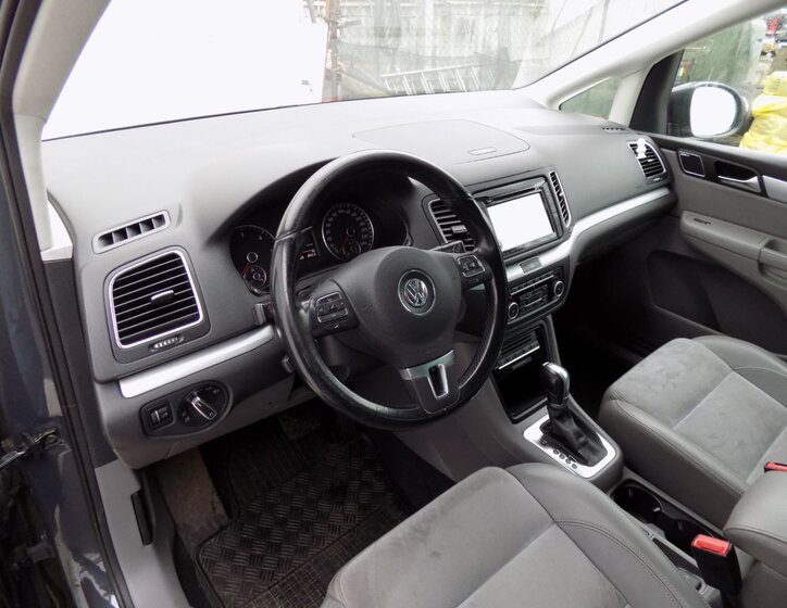 Volkswagen Sharan 12