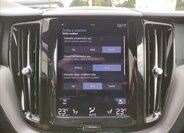 Volvo XC60 SUV / Terénní 2,0 l 140 kw