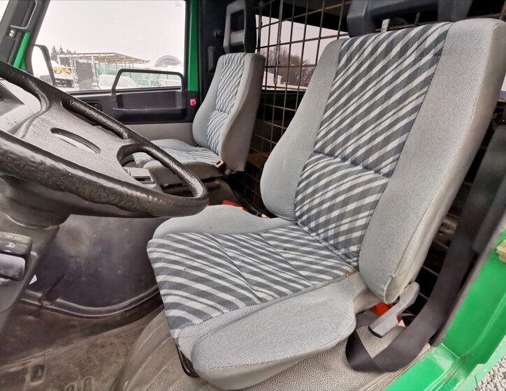 Mercedes-Benz Ostatní Skříň 2,4 l 55 kw