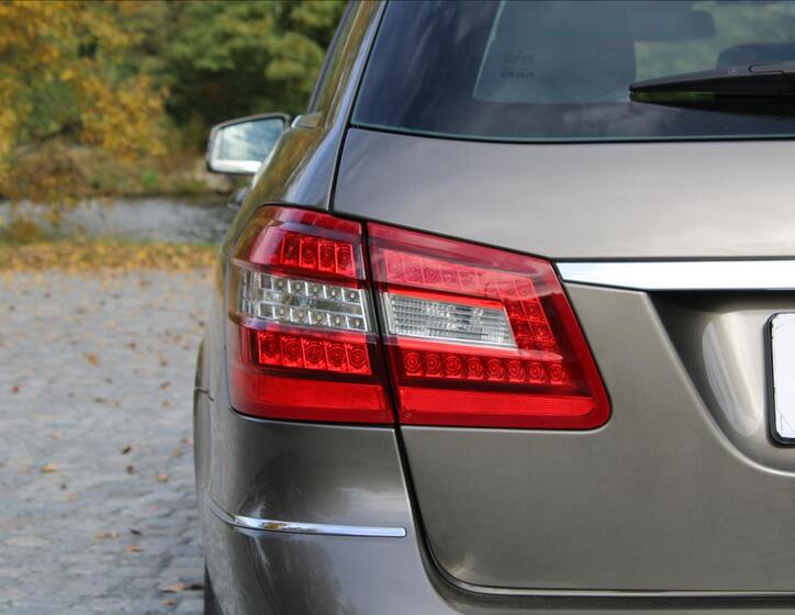 Mercedes-Benz Třídy E 41