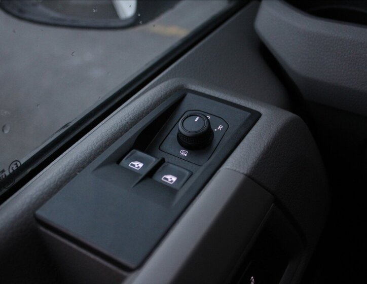 Volkswagen Crafter 13