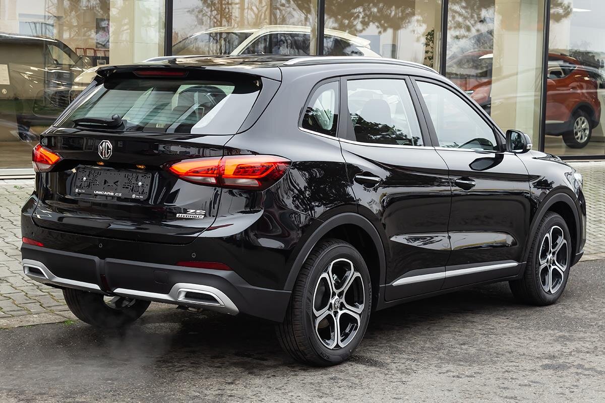 MG ZS SUV / Terénní 1,5 l 145 kw