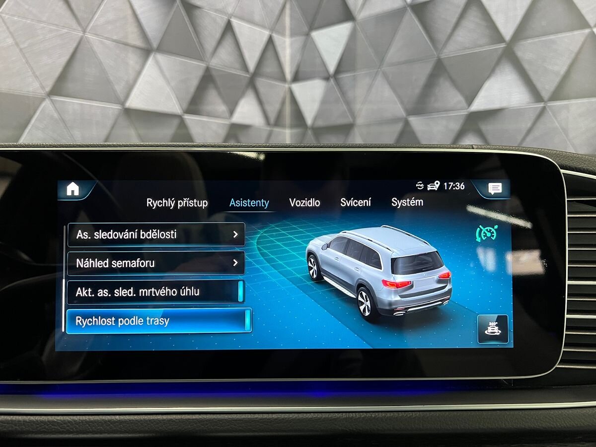 Mercedes-Benz GLS SUV / Terénní 4,0 l 360 kw