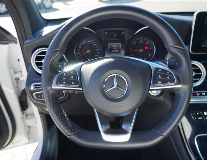 Mercedes-Benz GLC 13