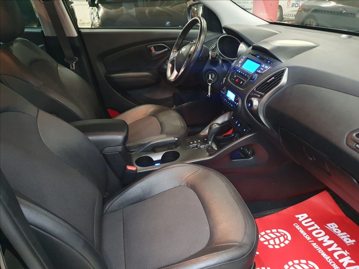 Hyundai ix35 SUV / Terénní 2,0 l 122 kw