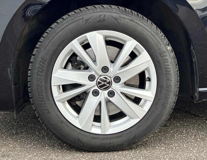 Volkswagen Touran MPV 1,5 l 110 kw