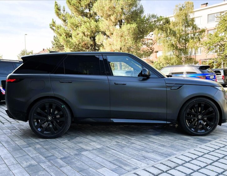 Land Rover Range Rover Sport SUV 3,0 l 221 kw