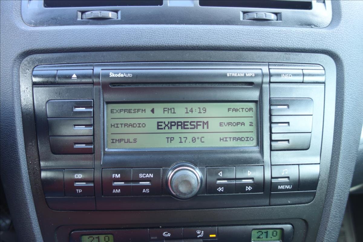 Škoda Octavia Kombi 2,0 l 103 kw