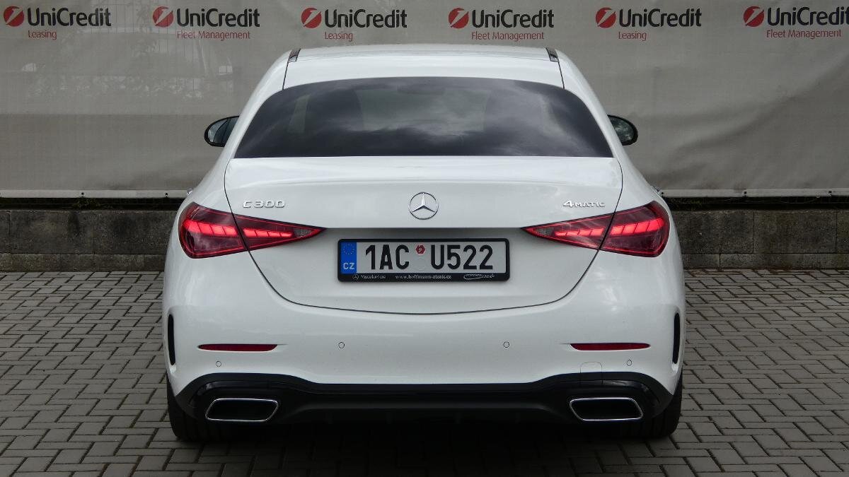 Mercedes-Benz Třídy C Sedan / Limuzína 2,0 l 190 kw