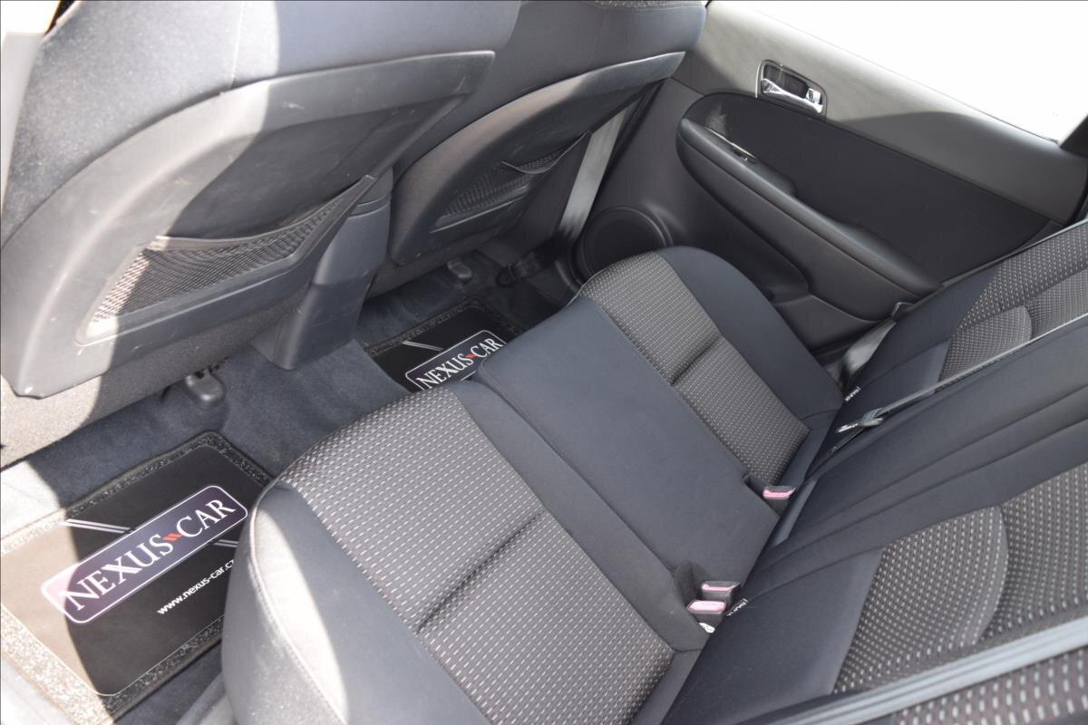 Hyundai i30 Hatchback 1,6 l 66 kw