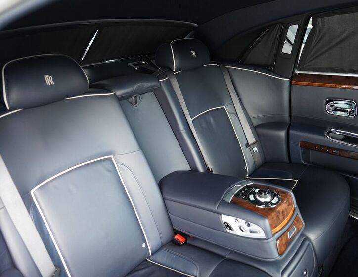 Rolls-Royce Ghost 32
