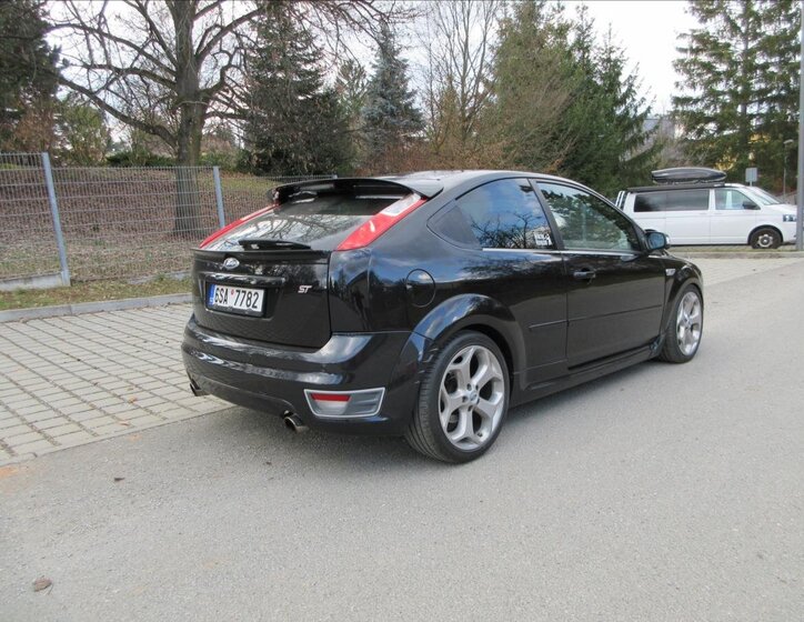 Ford Focus Hatchback 2,5 l 166 kw